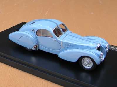 Les trois Bugatti Atlantic à Paris – Filrouge automobile