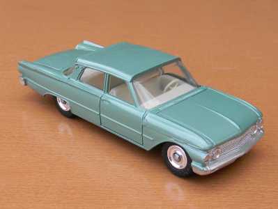Genuine diecast for today 12/28/21 – Dinky Toys 1961 Ford Fairlane