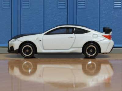Tomica Lexus RC F 2014 - Modèle Réduit 1/59 En Métal - Blanc - Occasion